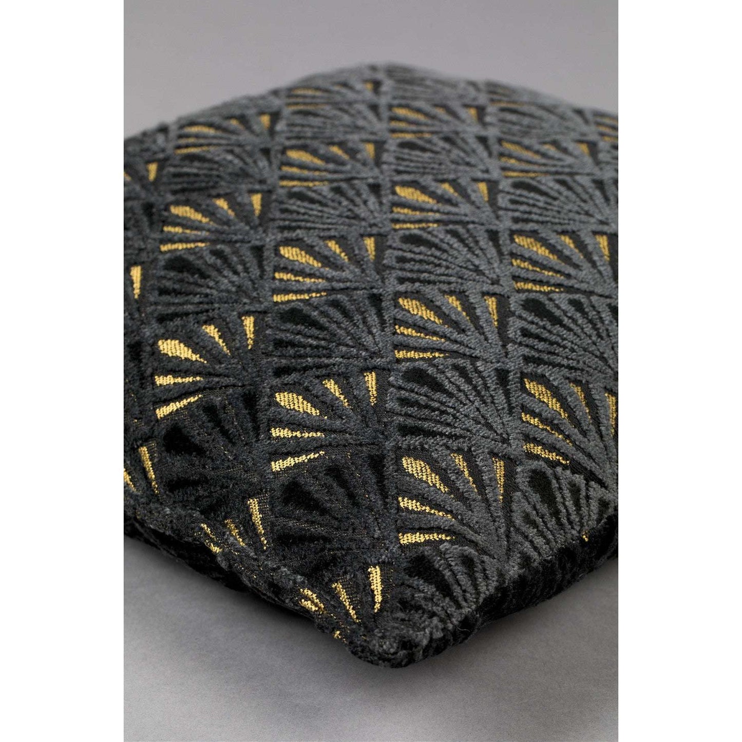 Dutchbone kussen daisy goud 45 x 45 x 12 cm