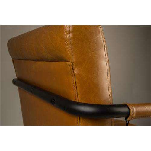 Dutchbone stoel met armleuningen stitched cognac 66 x 58 x 83 cm