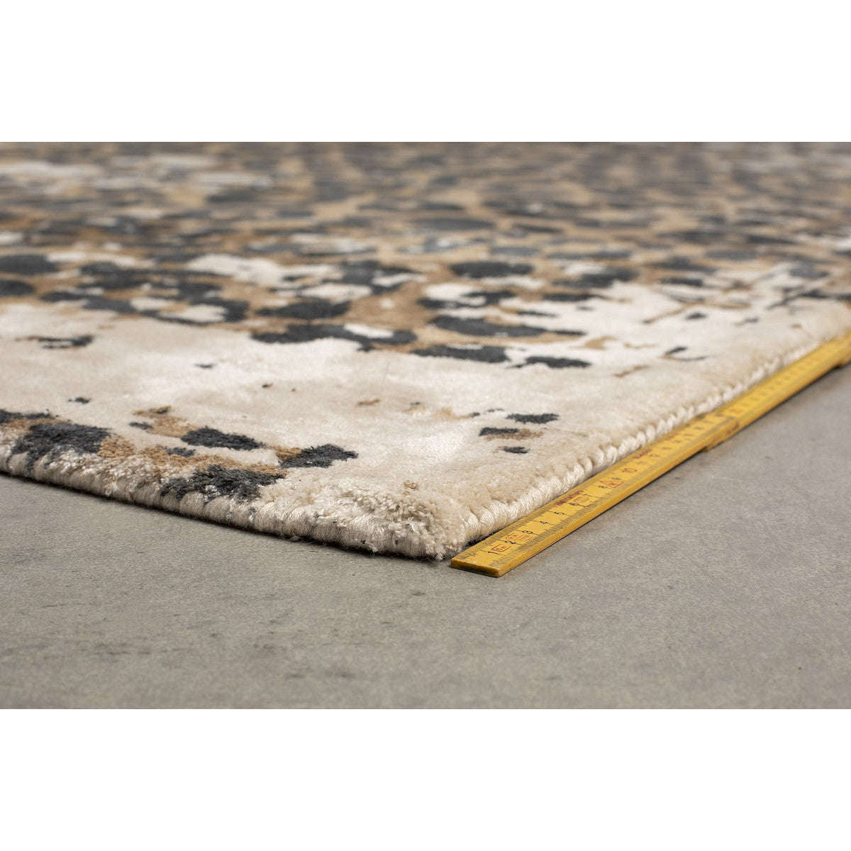 Dutchbone vloerkleed satwa 170 x 240 x 1 cm