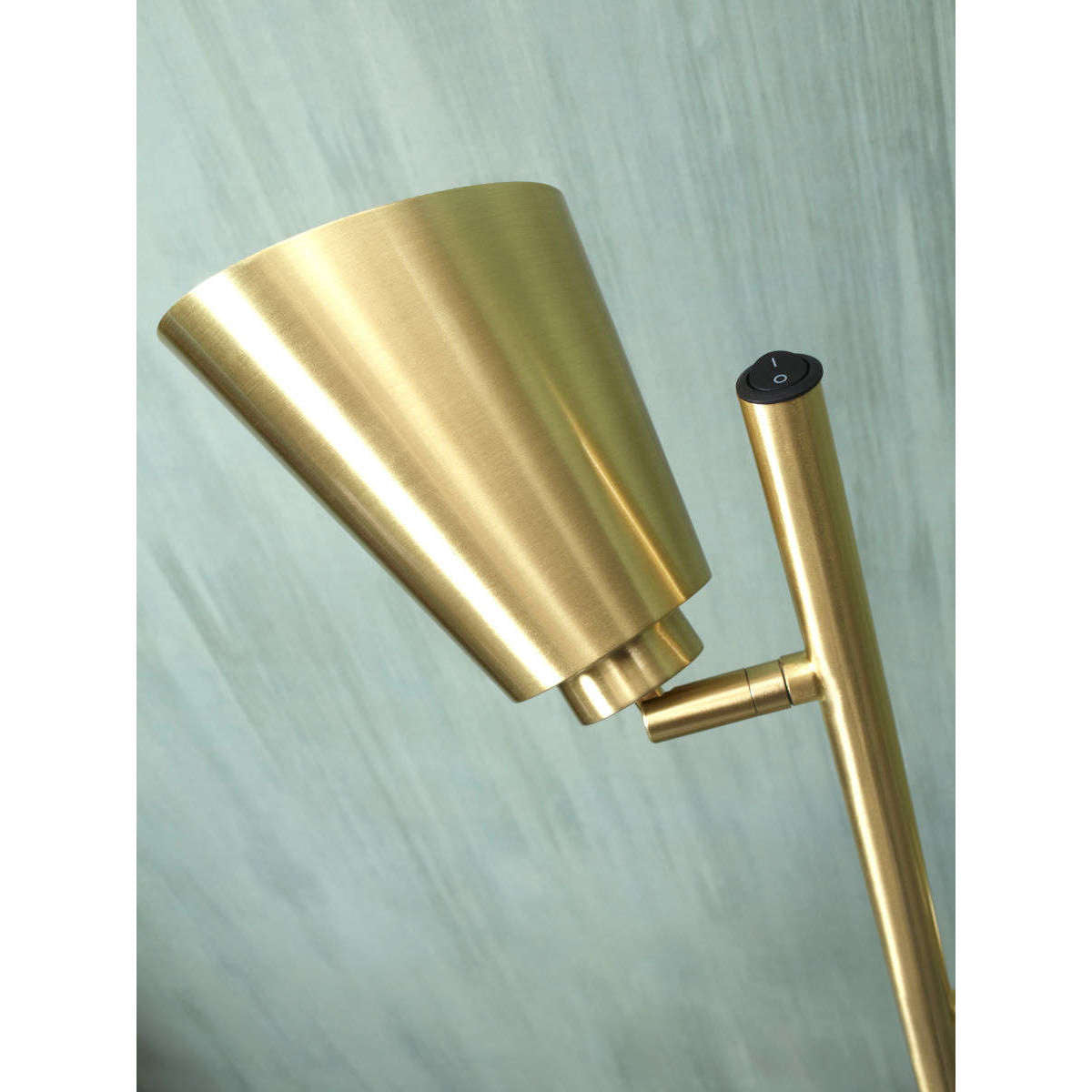 It's about RoMi Vloerlamp Bremen 2-kap goud