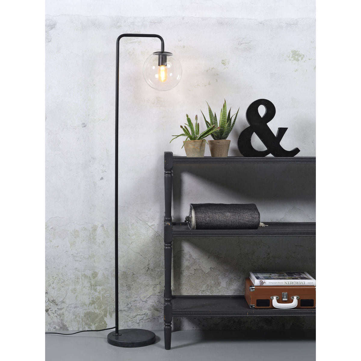 It's about RoMi Vloerlamp ijzer / glas Warsaw zwart