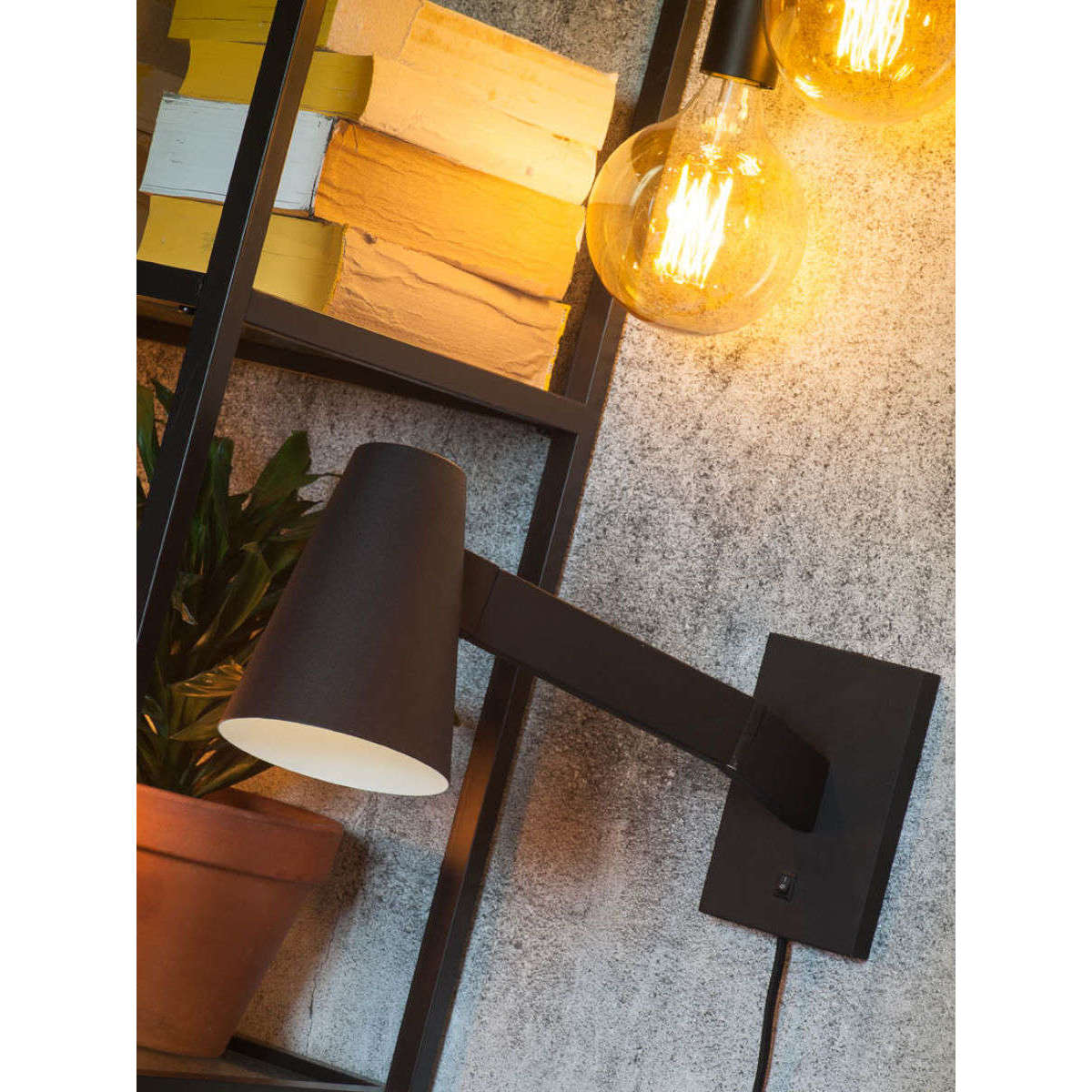 It's about RoMi Wandlamp ijzer Biarritz zwart