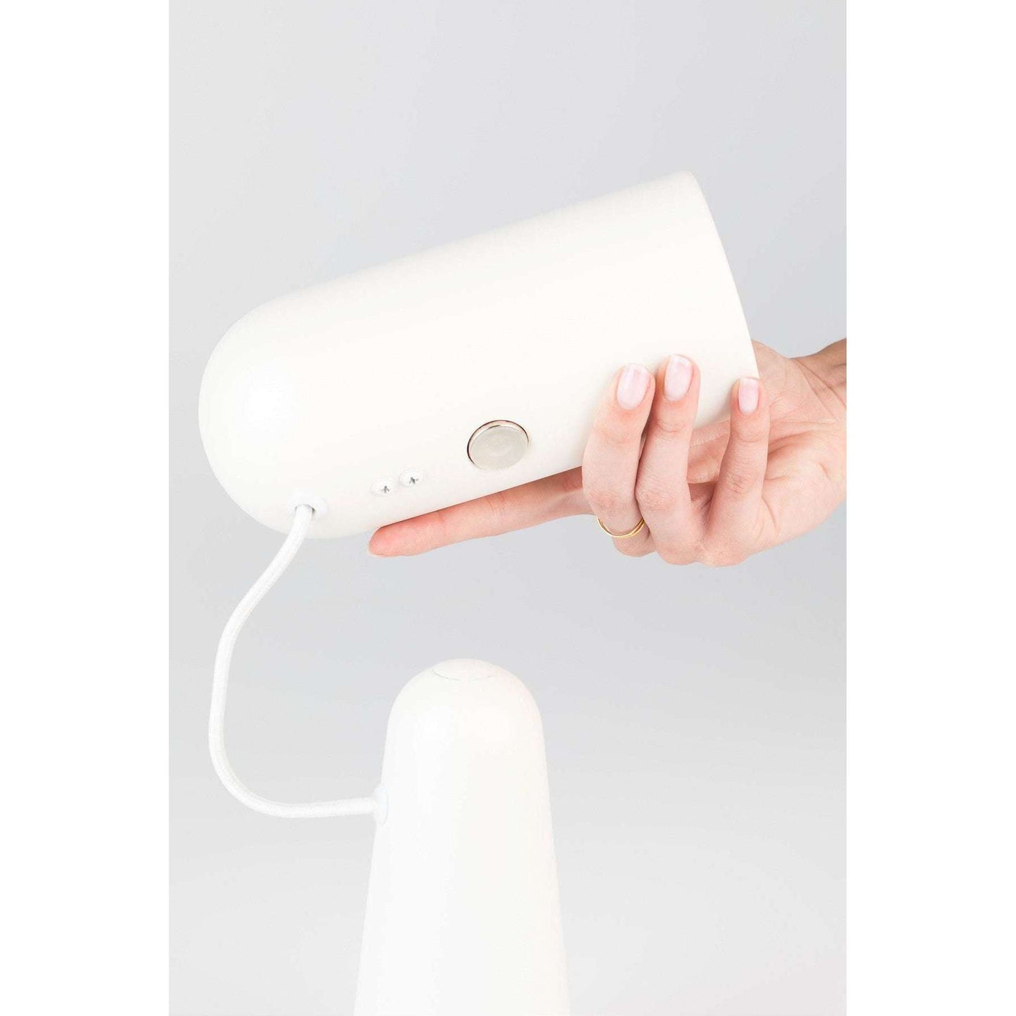 Staerkk bureaulamp vesper wit 18,5 x 8,5 x 26,5 cm