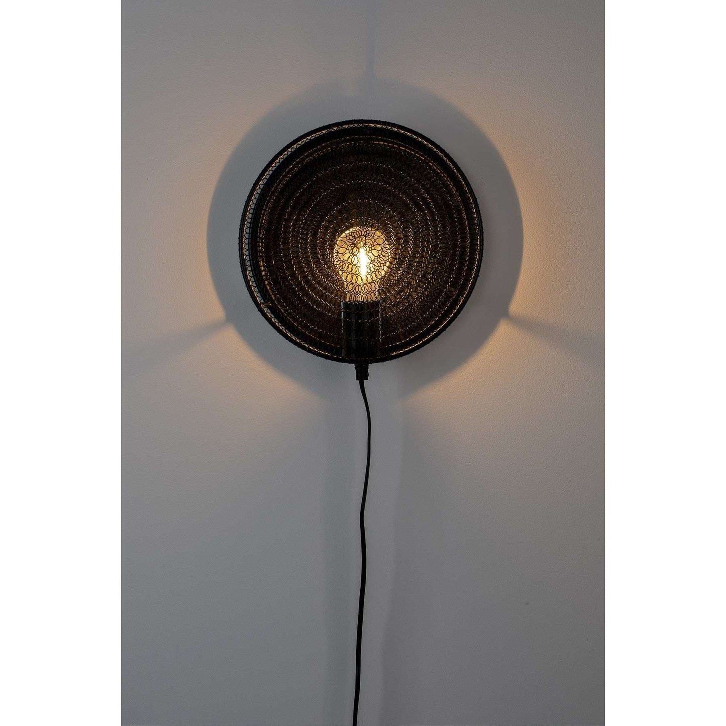 Staerkk wandlamp lea zwart 25,5 x 25,5 x 11 cm