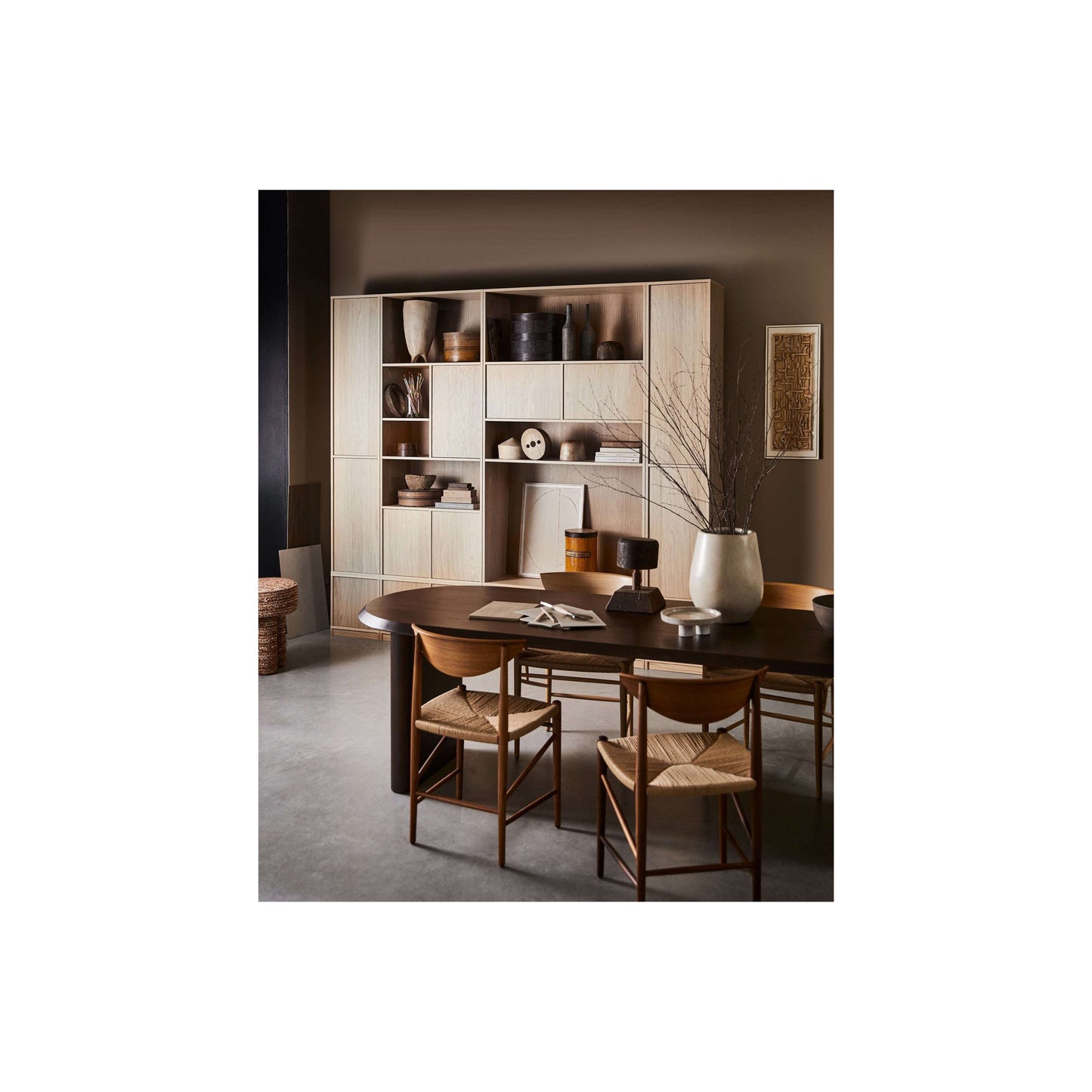 vtwonen Ellips eettafel walnut