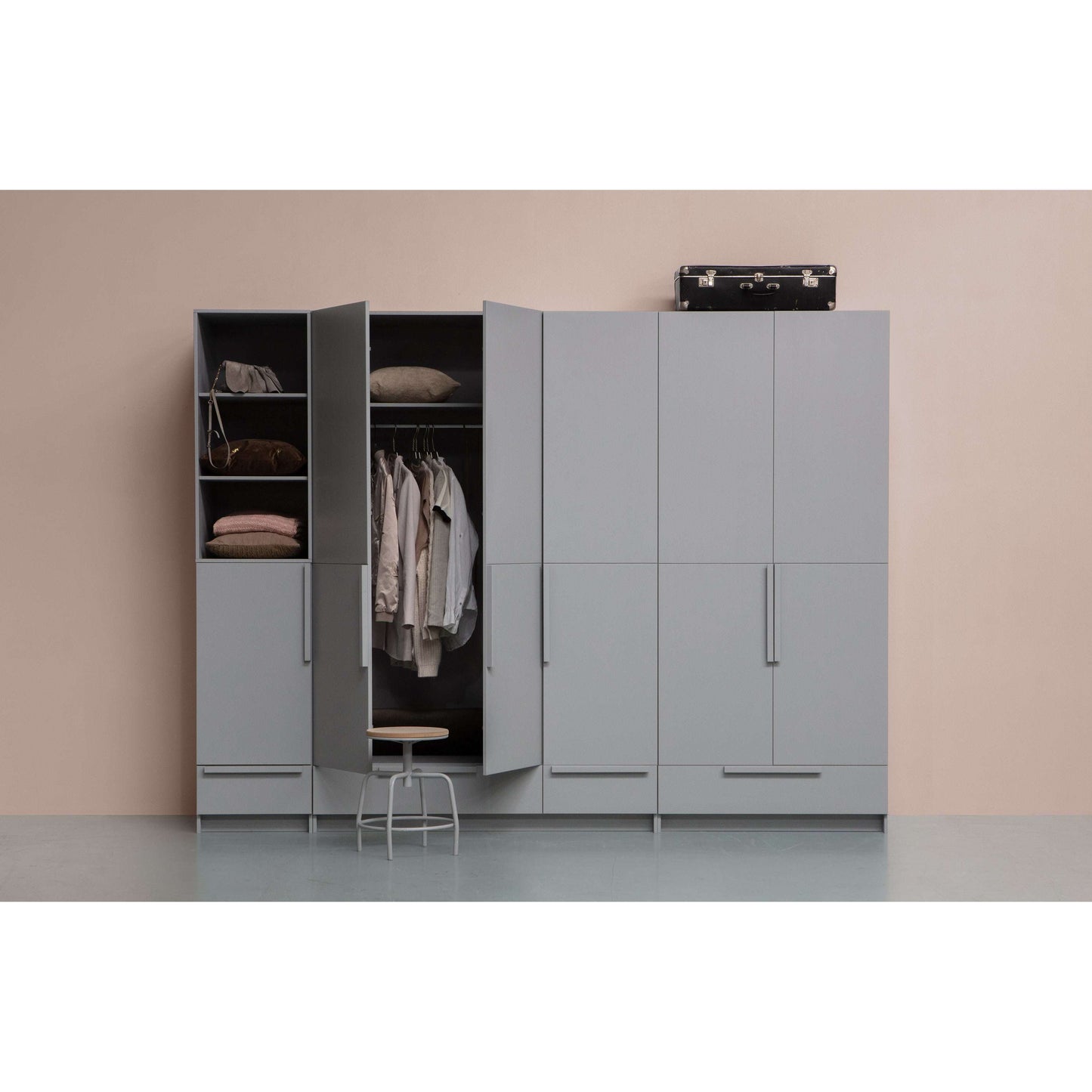 WOOOD Pure 1-deurs legkast met splitdeur concrete grey