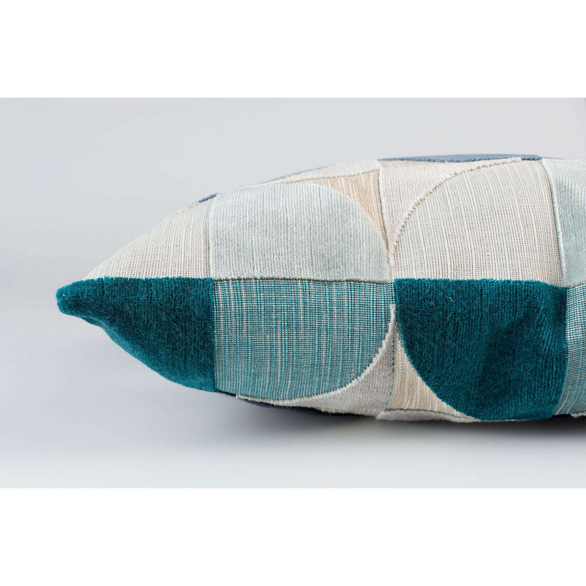 Zuiver kussen club petrol 45 x 45 x 12 cm