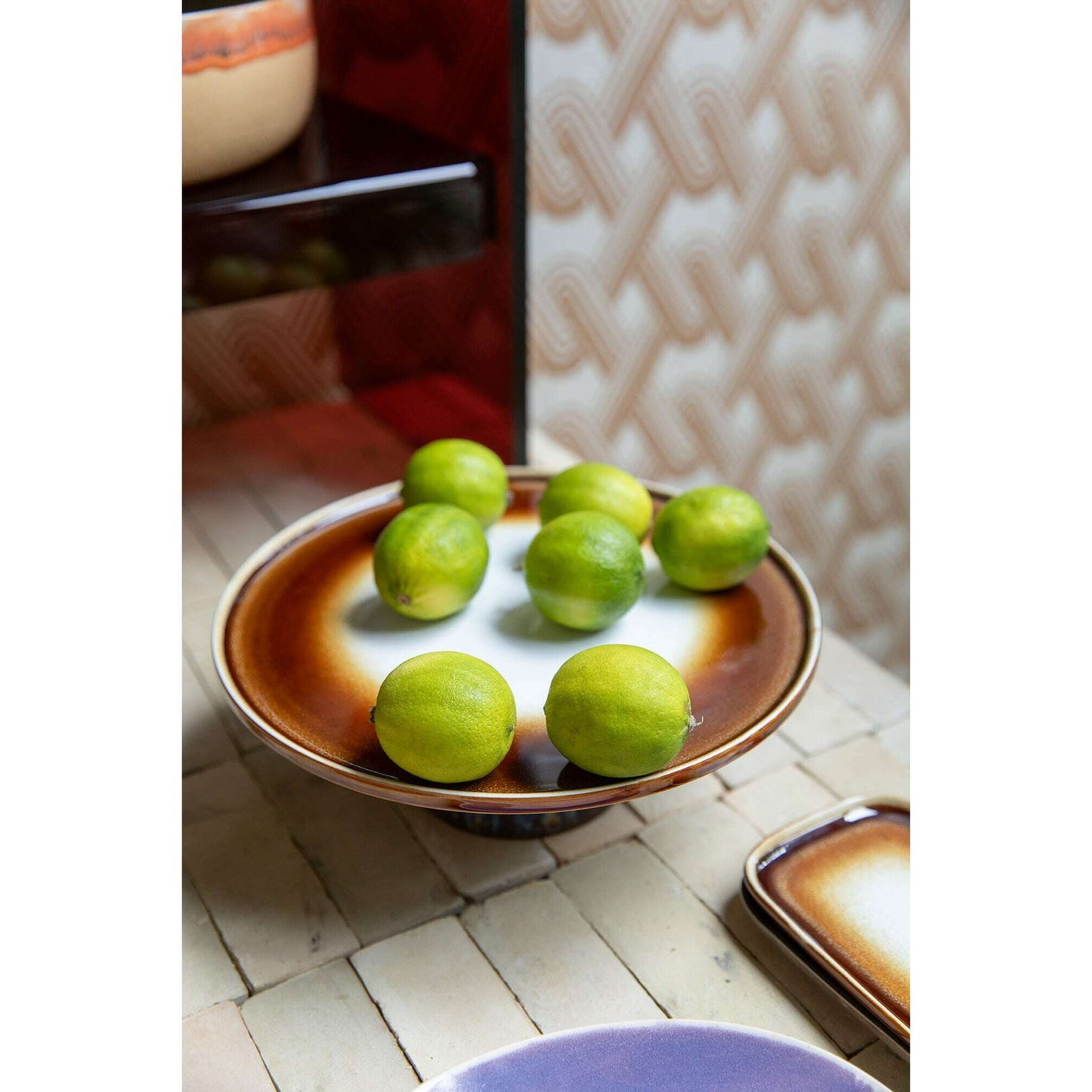 HKliving 70s ceramics: plateau M orbit