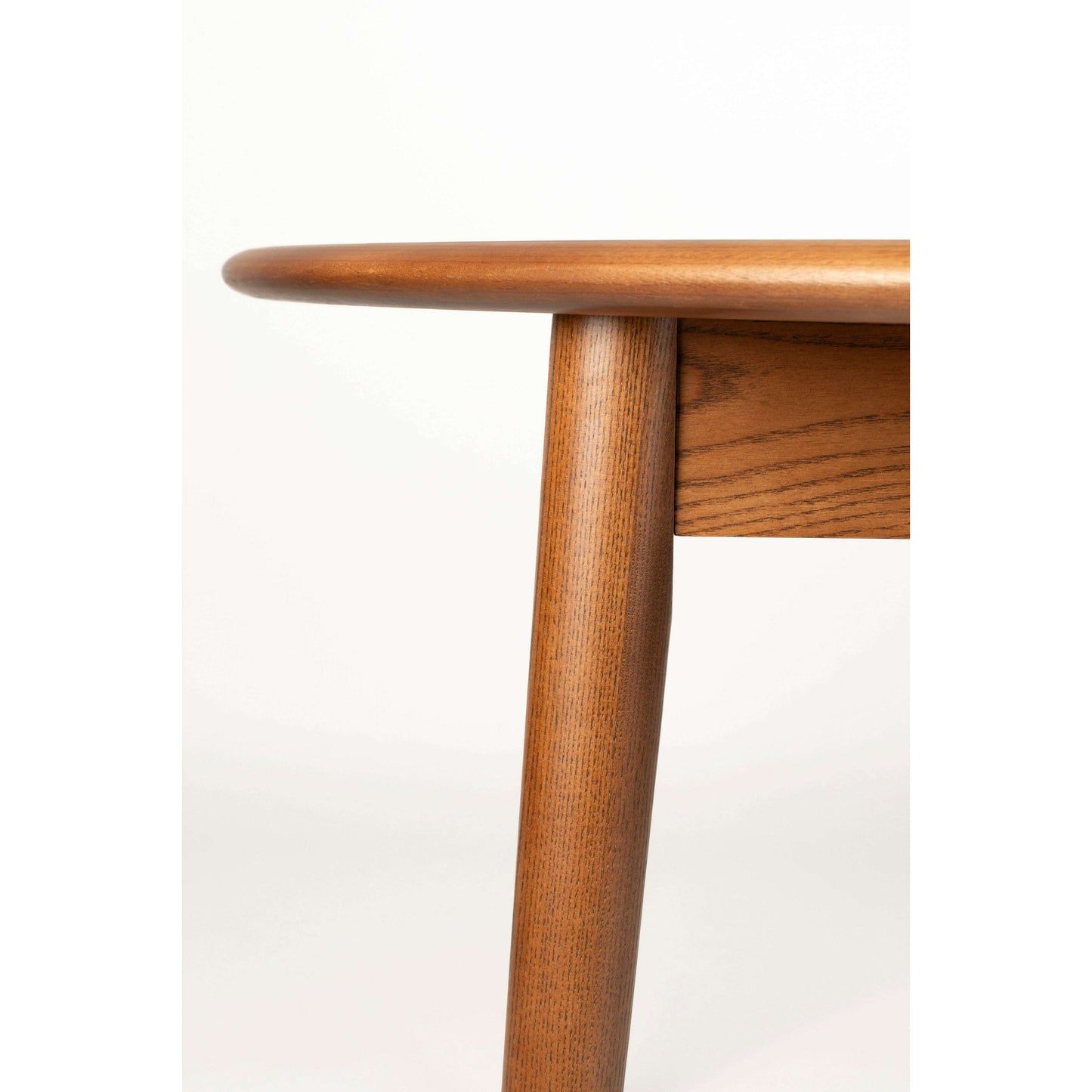 Zuiver Twist eettafel rond walnut