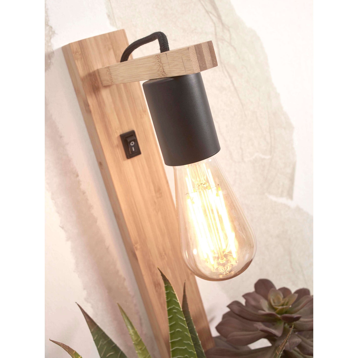 GOOD&MOJO wandlamp flores met plank naturel