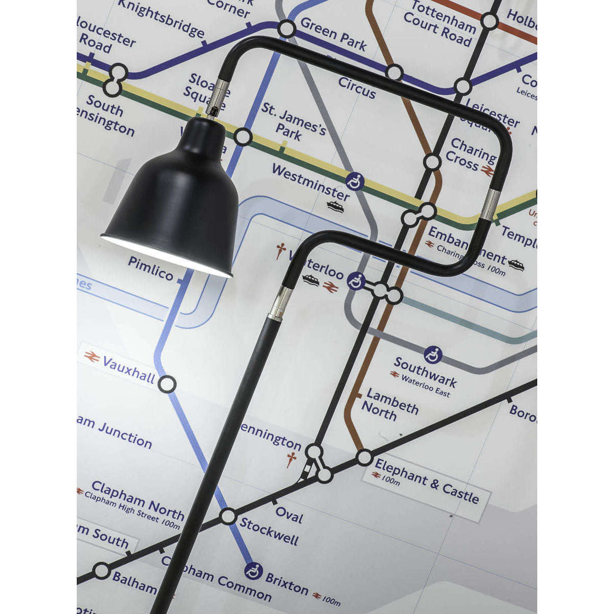 It's about RoMi Vloerlamp ijzer / tube London zwart