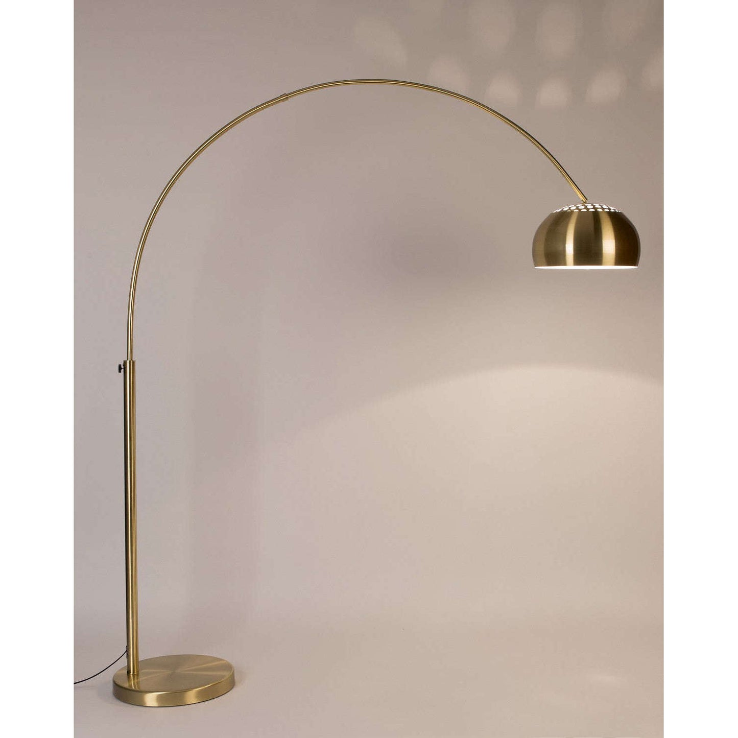 Zuiver vloerlamp metal bow brass 158 x 39 x 190 / 205 cm